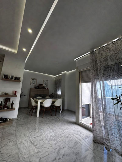 Image No.2-3 Bed Apartment for sale