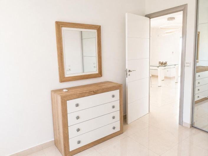 Image No.26-3 Bed Apartment for sale