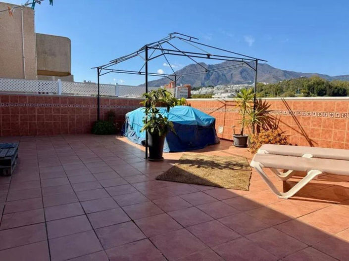 Image No.2-Appartement de 4 chambres à vendre à Estepona
