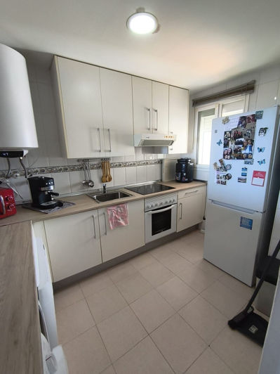 Image No.27-3 Bed Apartment for sale