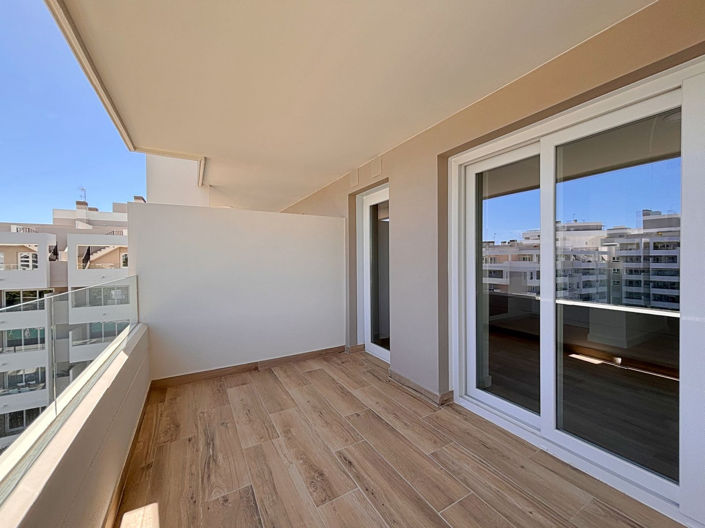 Image No.10-3 Bed Apartment for sale