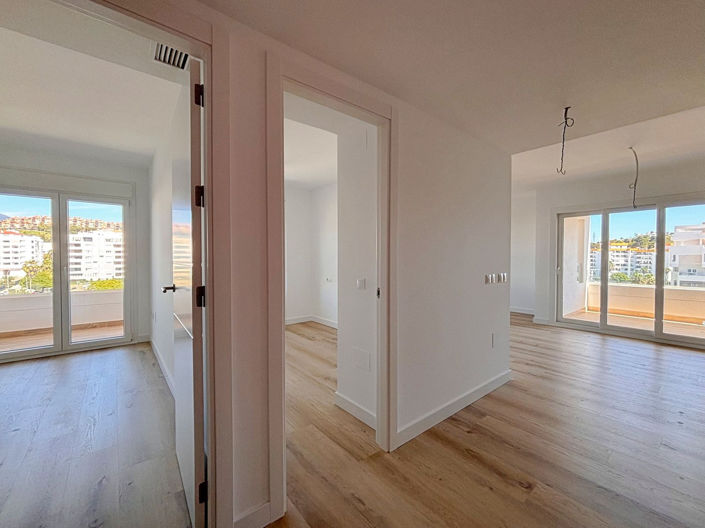 Image No.13-3 Bed Apartment for sale