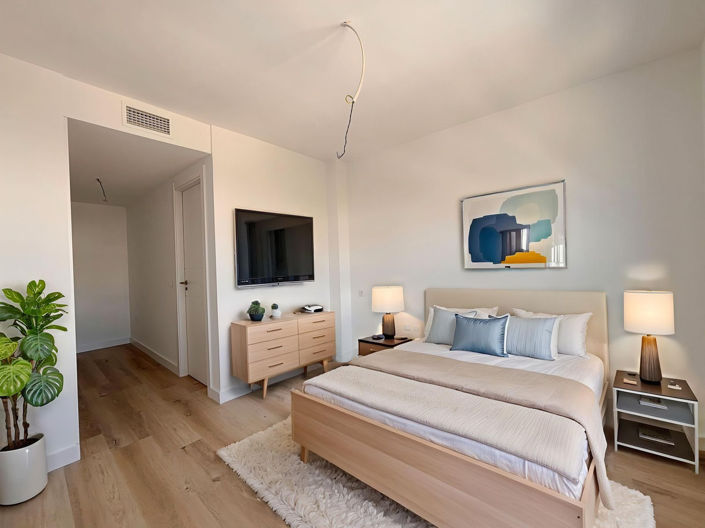 Image No.15-3 Bed Apartment for sale
