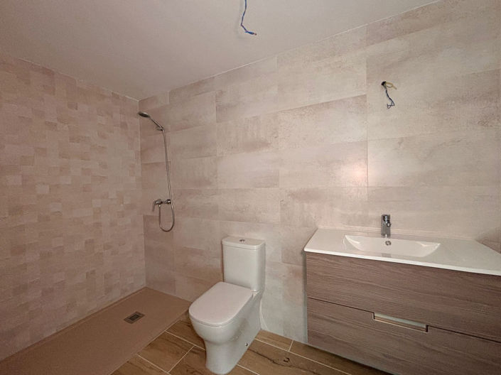 Image No.19-3 Bed Apartment for sale