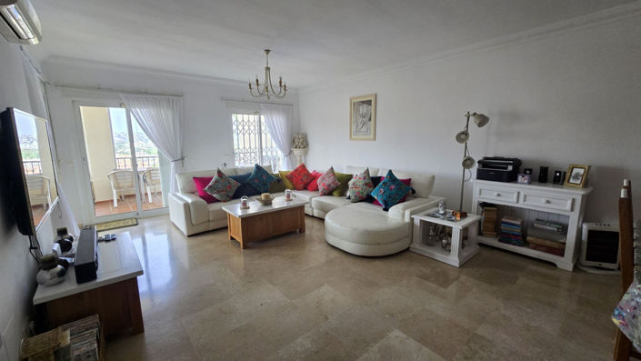 Image No.10-3 Bed Apartment for sale