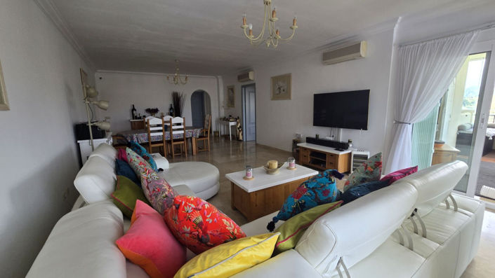 Image No.12-3 Bed Apartment for sale