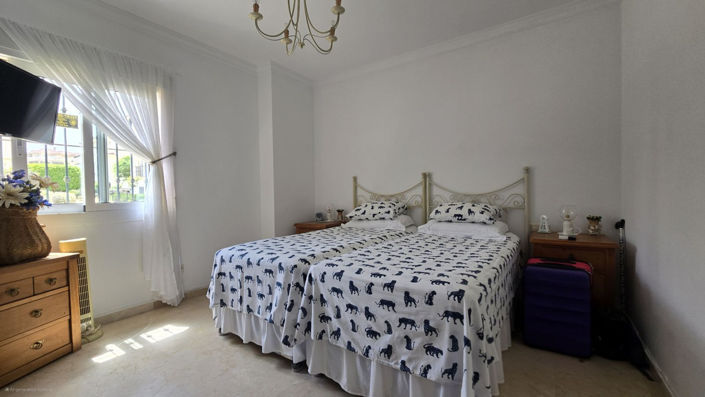Image No.22-3 Bed Apartment for sale