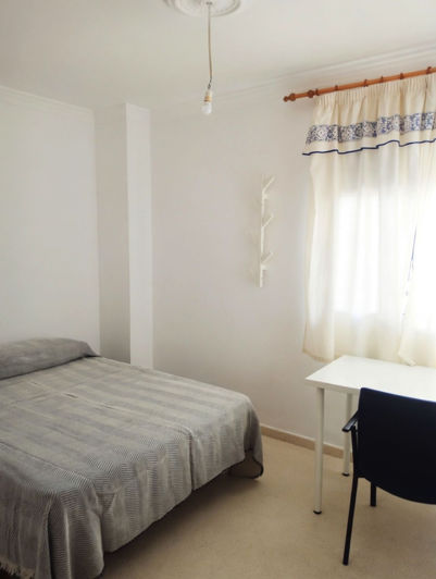 Image No.8-3 Bed Apartment for sale