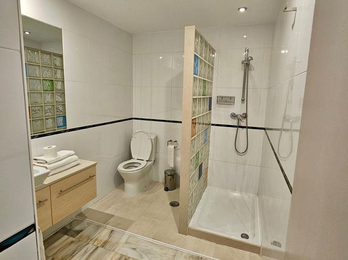 Image No.10-1 Bed Apartment for sale