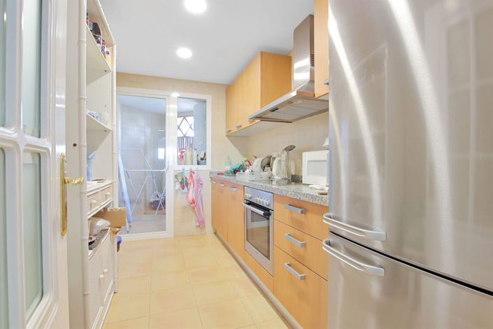 Image No.25-3 Bed Apartment for sale
