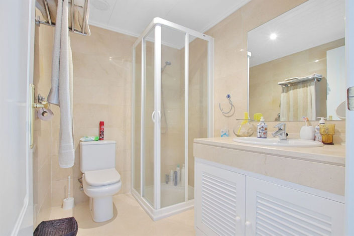 Image No.28-3 Bed Apartment for sale