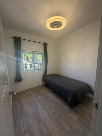 Image No.13-3 Bed Semi-Detached for sale