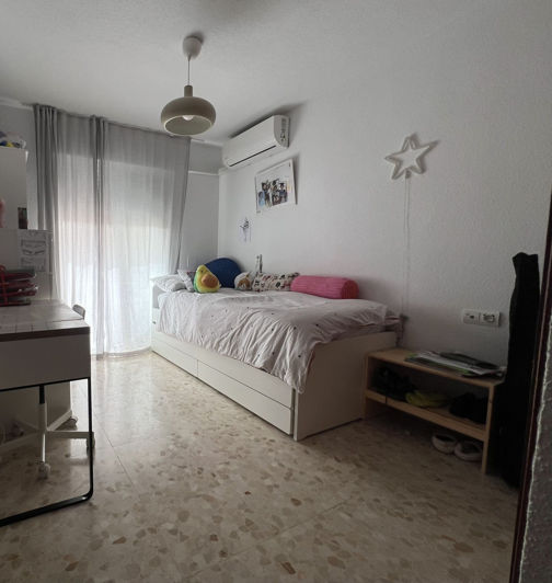 Image No.14-3 Bed Townhouse for sale