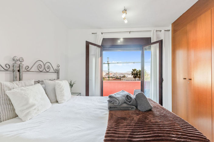 Image No.13-3 Bed Apartment for sale