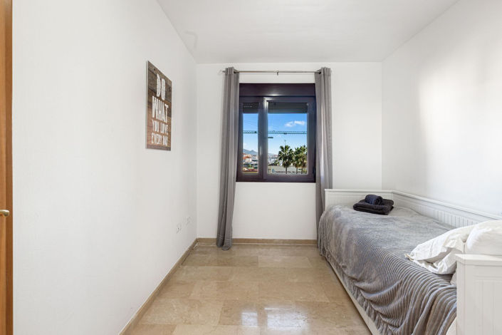 Image No.17-3 Bed Apartment for sale