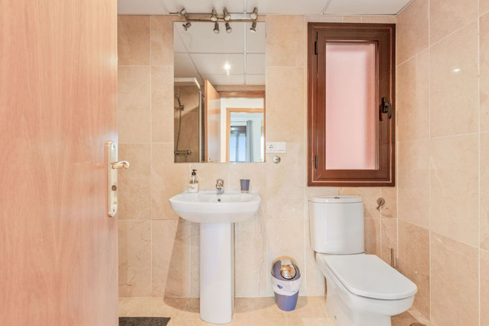 Image No.19-3 Bed Apartment for sale