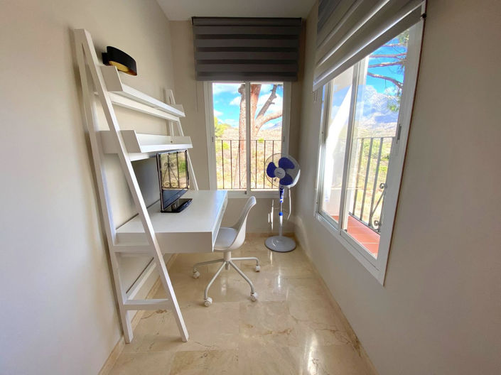 Image No.24-2 Bed Apartment for sale