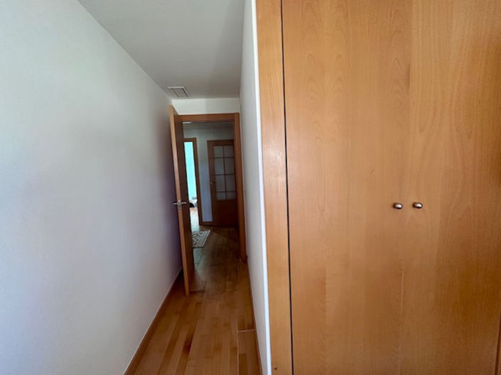 Image No.24-3 Bed Apartment for sale