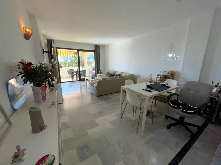 Image No.8-2 Bed Apartment for sale