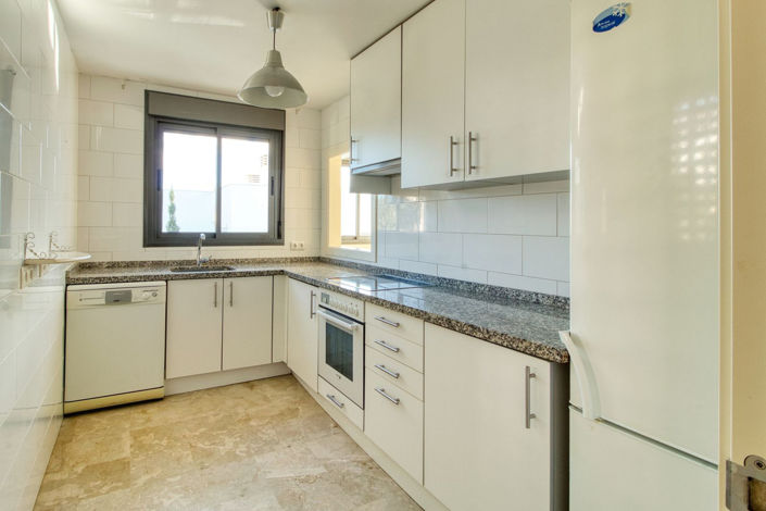 Image No.17-3 Bed Apartment for sale