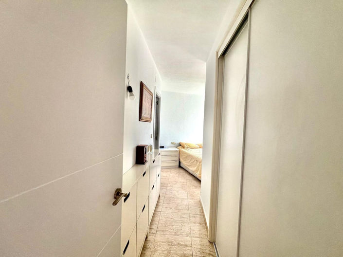 Image No.22-4 Bed Apartment for sale
