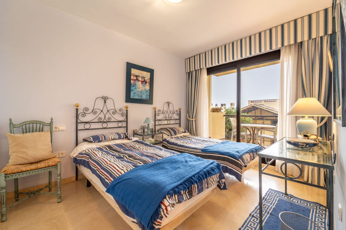 Image No.15-3 Bed Apartment for sale
