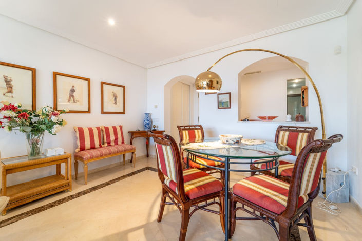 Image No.24-3 Bed Apartment for sale