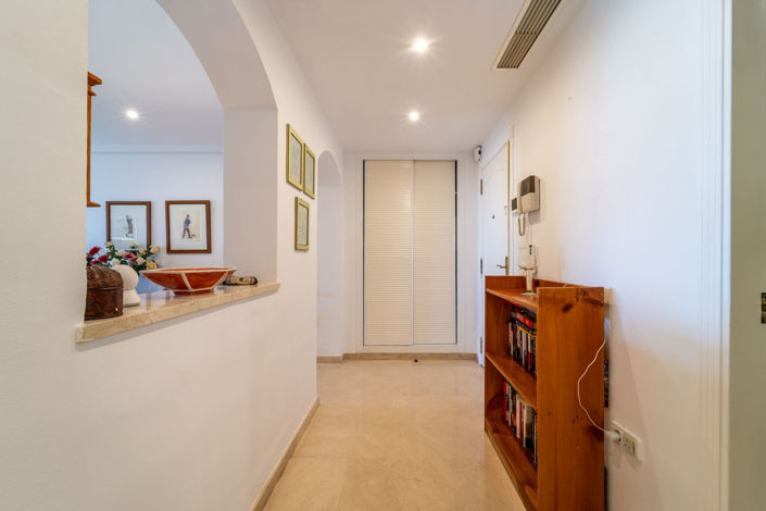 Image No.8-3 Bed Apartment for sale