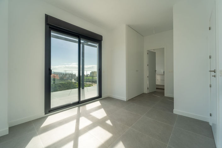 Image No.19-2 Bed Apartment for sale