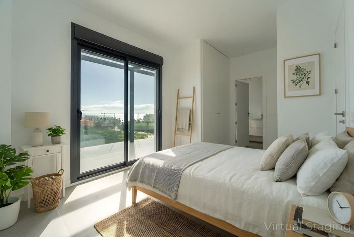 Image No.20-2 Bed Apartment for sale