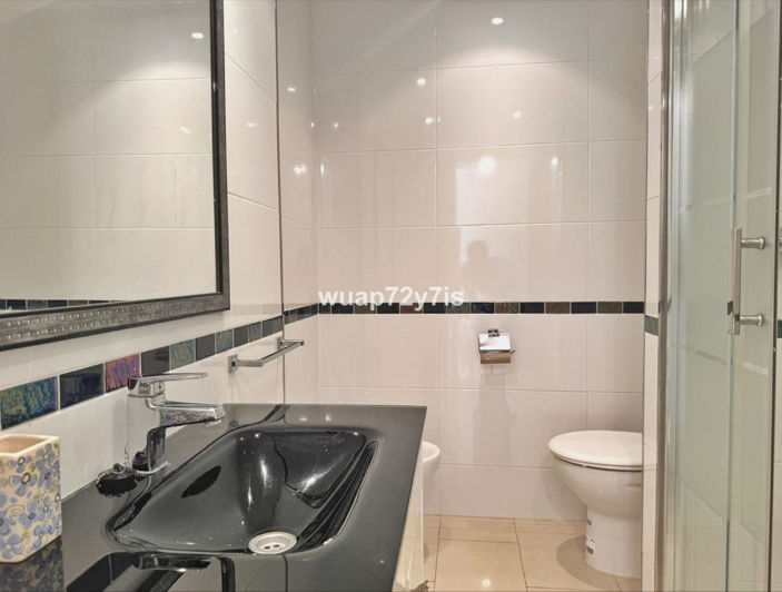 Image No.22-2 Bed Apartment for sale
