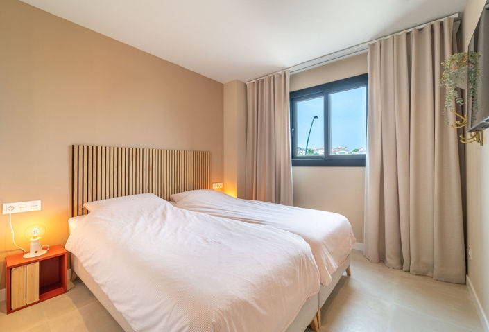 Image No.18-2 Bed Apartment for sale