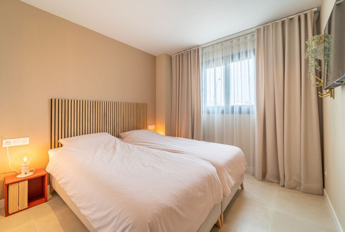 Image No.19-2 Bed Apartment for sale