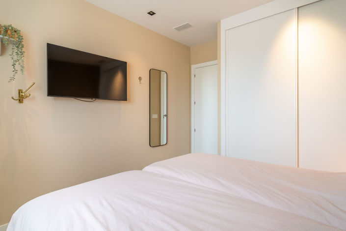 Image No.24-2 Bed Apartment for sale