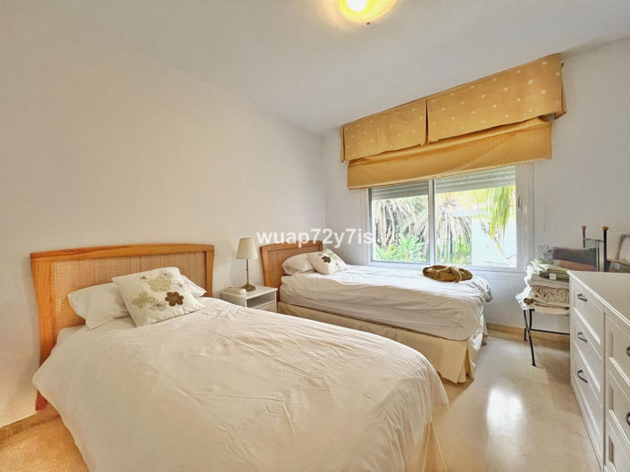 Image No.16-2 Bed Apartment for sale