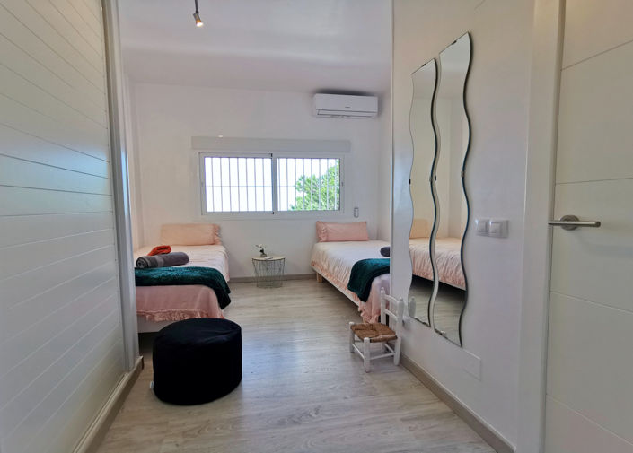 Image No.17-3 Bed Apartment for sale