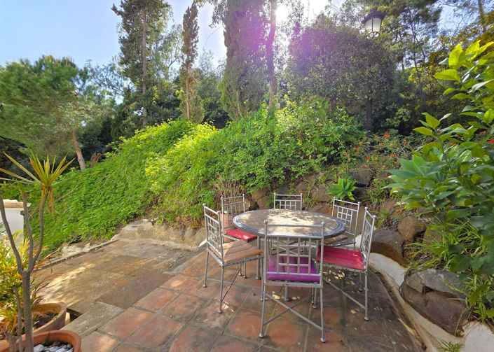 Image No.20-3 Bed Apartment for sale