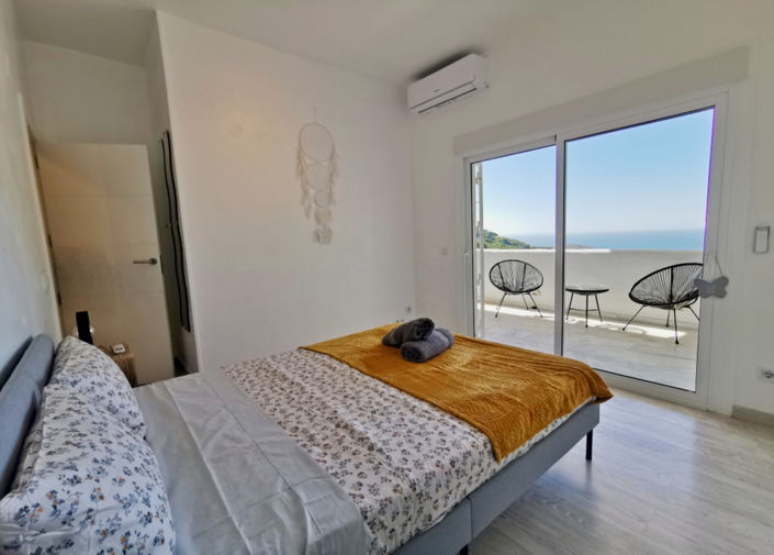 Image No.7-3 Bed Apartment for sale