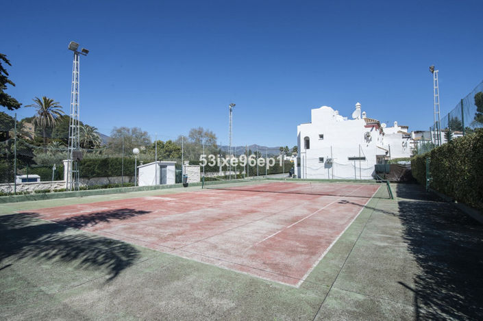 Image No.33-5 Bed Semi-Detached for sale