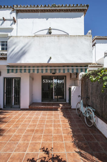 Image No.35-5 Bed Semi-Detached for sale