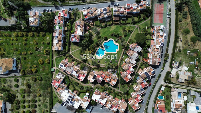 Image No.36-5 Bed Semi-Detached for sale