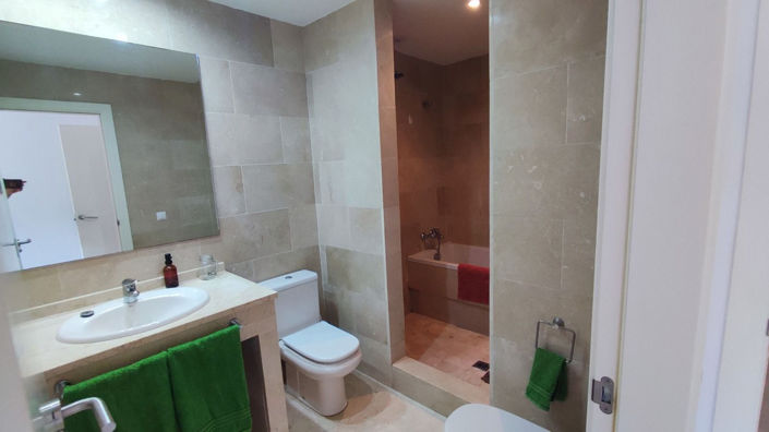 Image No.10-3 Bed Apartment for sale