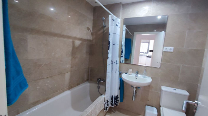 Image No.18-3 Bed Apartment for sale