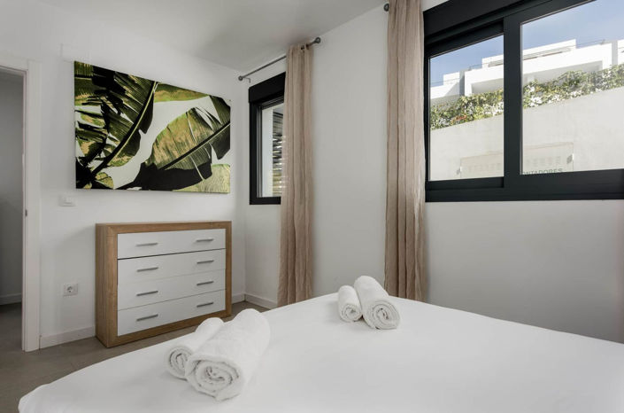 Image No.18-2 Bed Apartment for sale