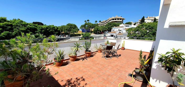 Image No.23-4 Bed Townhouse for sale