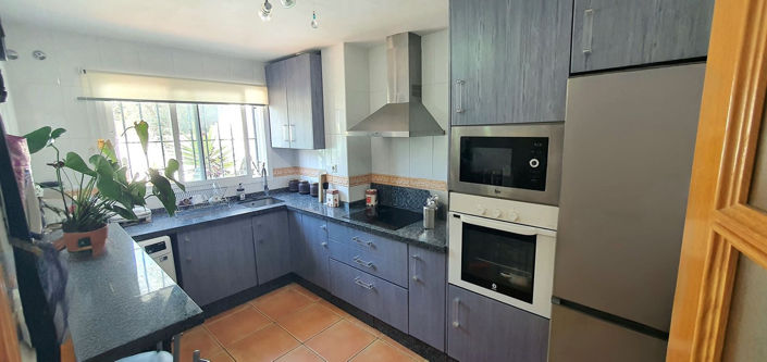 Image No.9-4 Bed Townhouse for sale