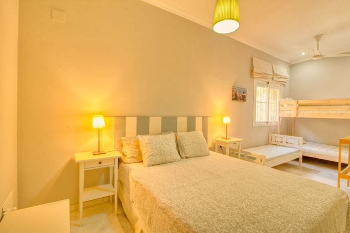 Image No.27-3 Bed Apartment for sale