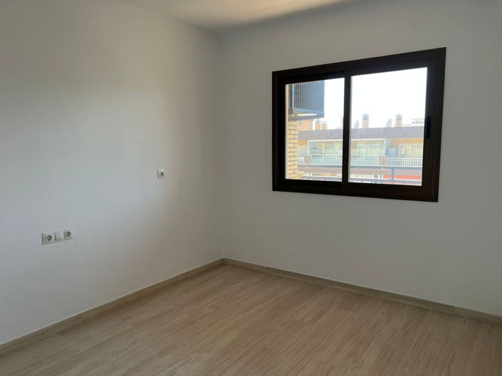 Image No.15-1 Bed Apartment for sale
