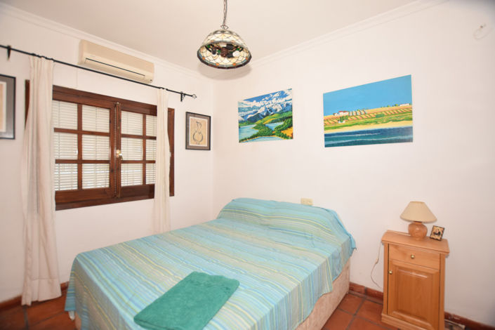 Image No.9-3 Bed Townhouse for sale