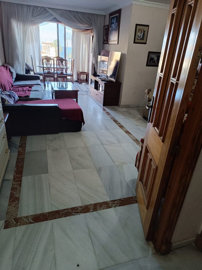 10-bb915d1cb19341576dcdc994b81ab9c5